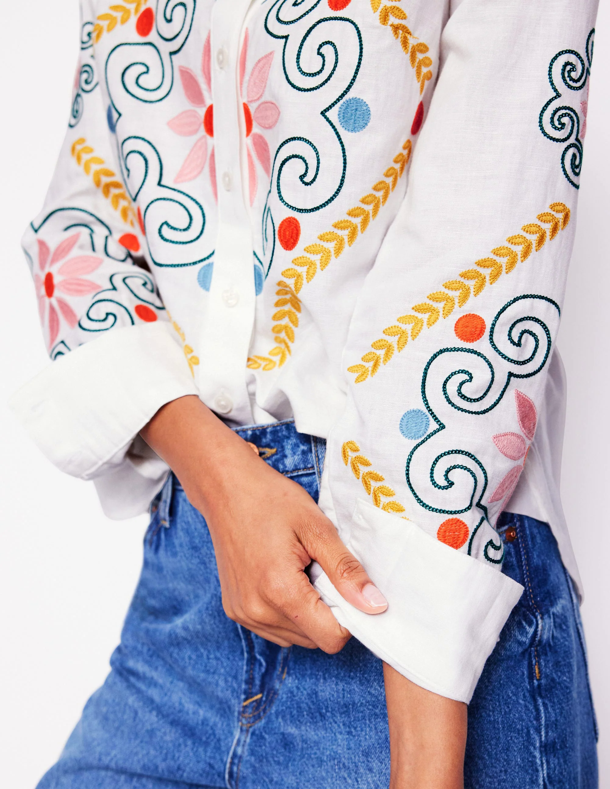  Embroidered Linen Shirt-White