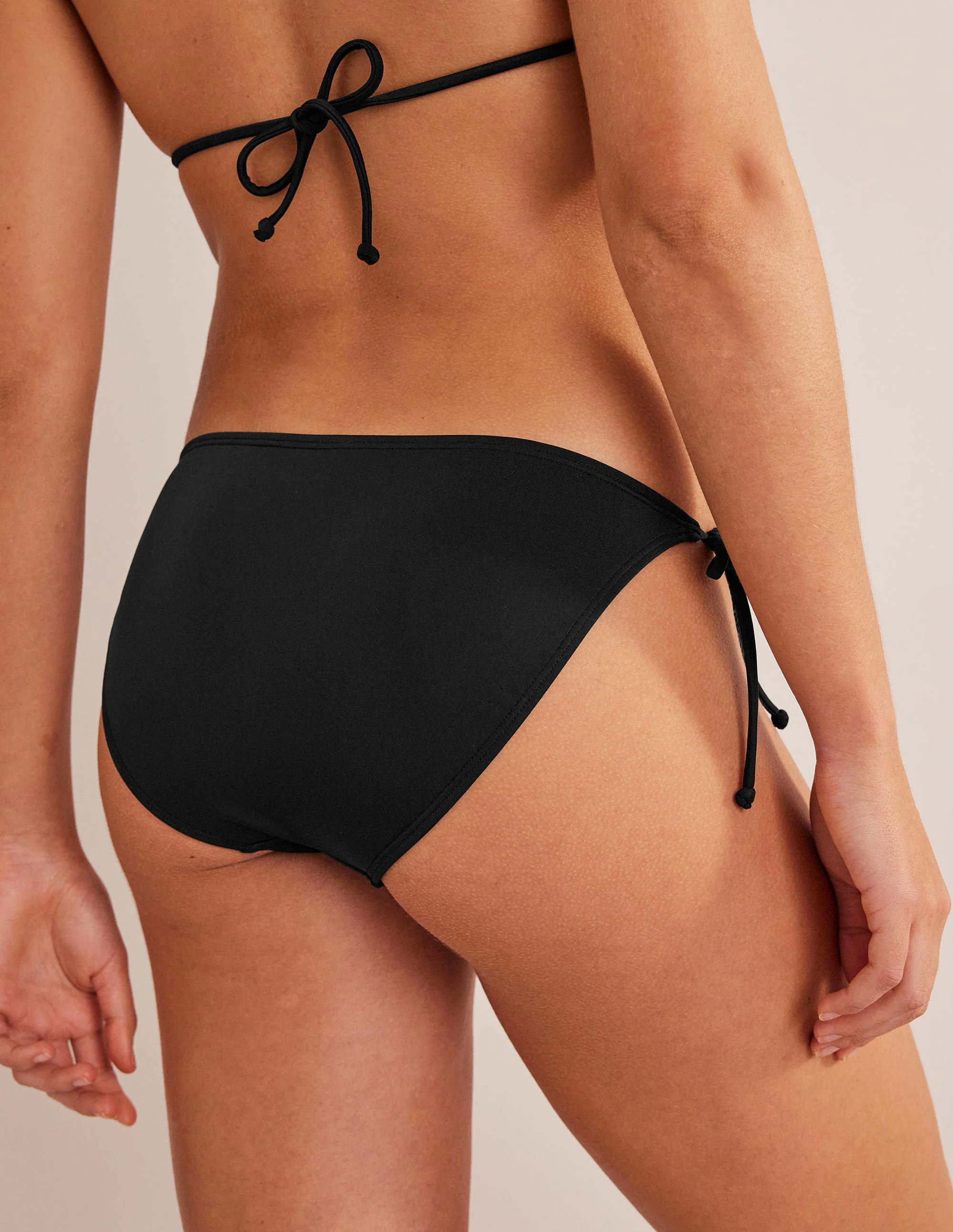 Symi String Bikini Bottoms-Black Symi String Bikini Bottoms-Black